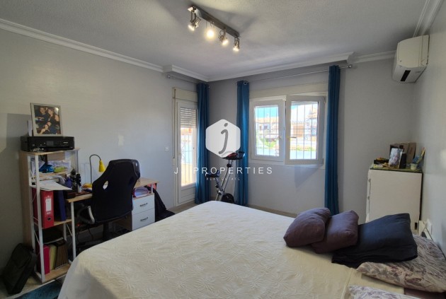 Segunda mano - Chalet -
Torrevieja - Costa Blanca