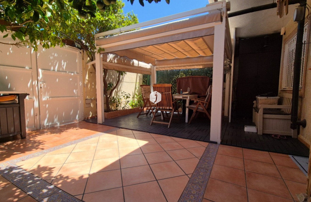 Segunda mano - Chalet -
Torrevieja - Costa Blanca