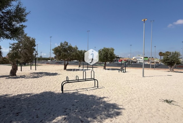 Aus zweiter Hand - Villa -
Torrevieja - Costa Blanca