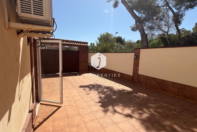 Tweedehands - Villa -
Torrevieja - Costa Blanca
