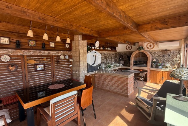 Tweedehands - Villa -
Torrevieja - Costa Blanca