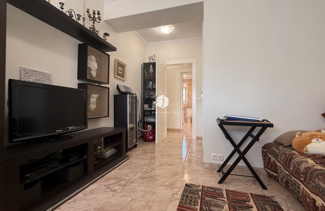 Tweedehands - Villa -
Torrevieja - Costa Blanca