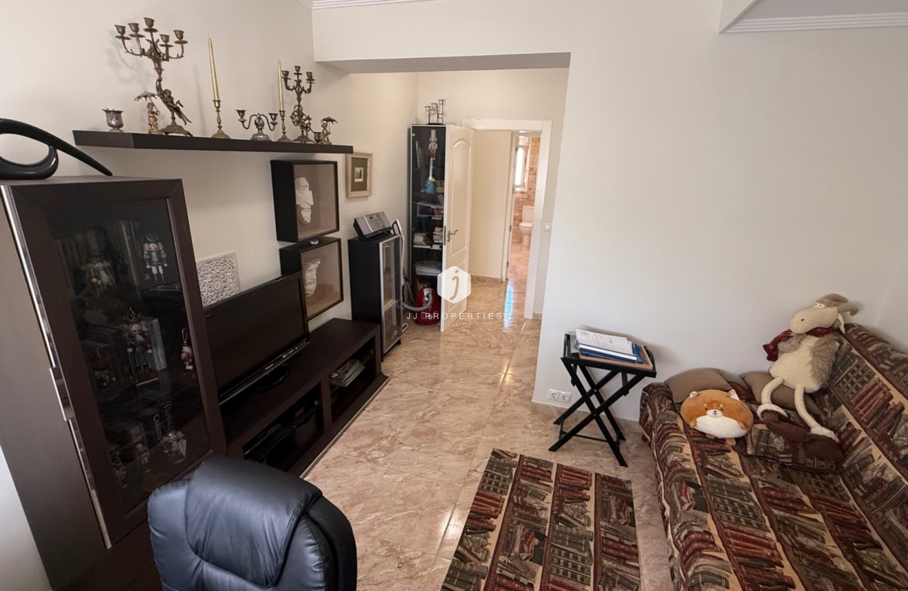 Tweedehands - Villa -
Torrevieja - Costa Blanca