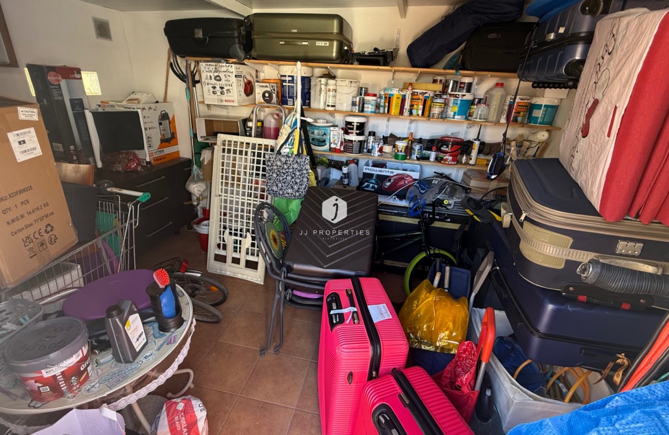 Tweedehands - Villa -
Torrevieja - Costa Blanca