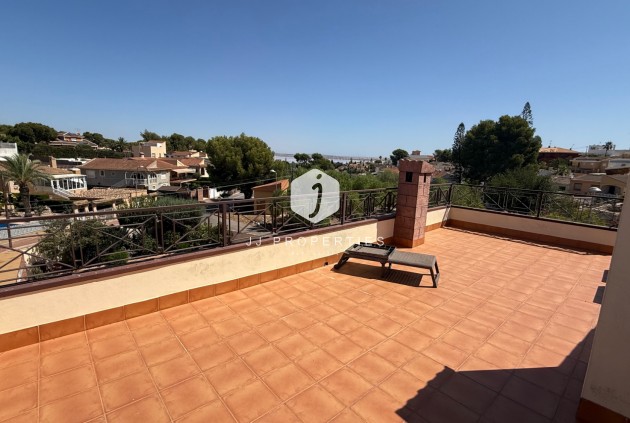 Tweedehands - Villa -
Torrevieja - Costa Blanca
