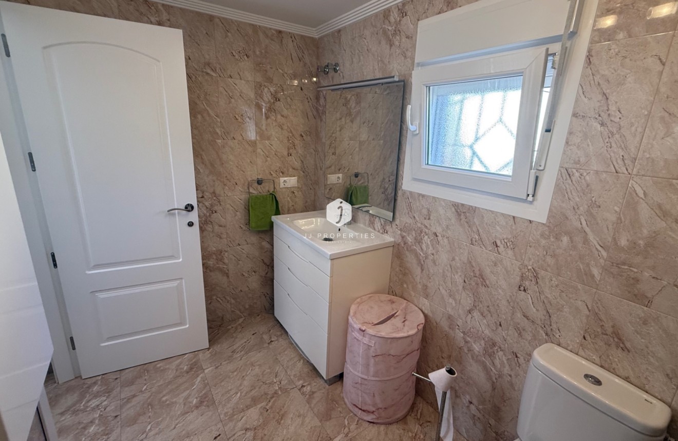 Tweedehands - Villa -
Torrevieja - Costa Blanca