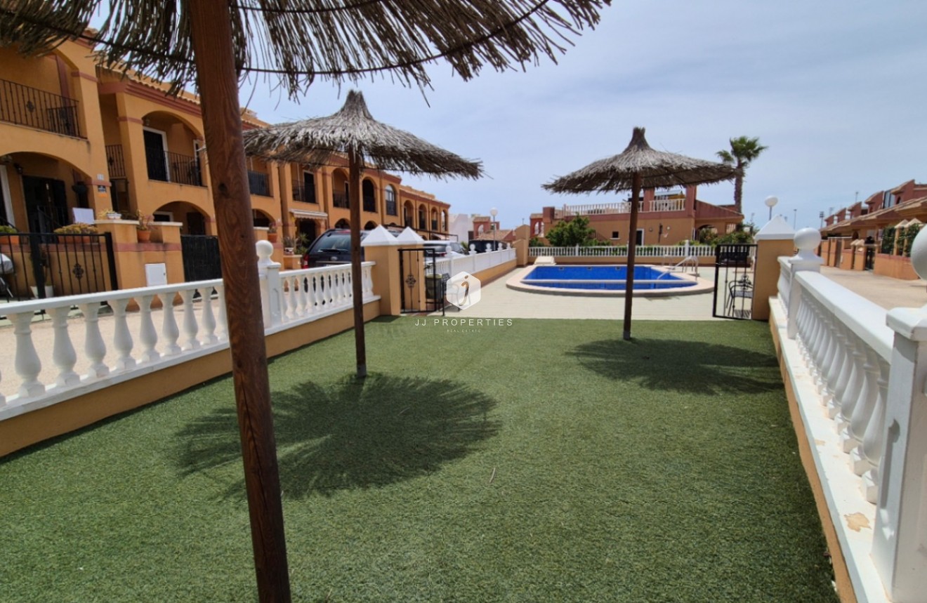 Z drugiej ręki - Villa -
Torrevieja - Costa Blanca