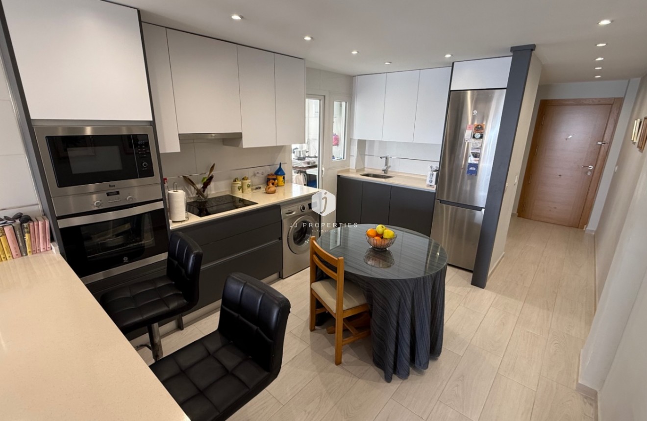 Segunda mano - Apartamento / piso -
Torrevieja - Costa Blanca