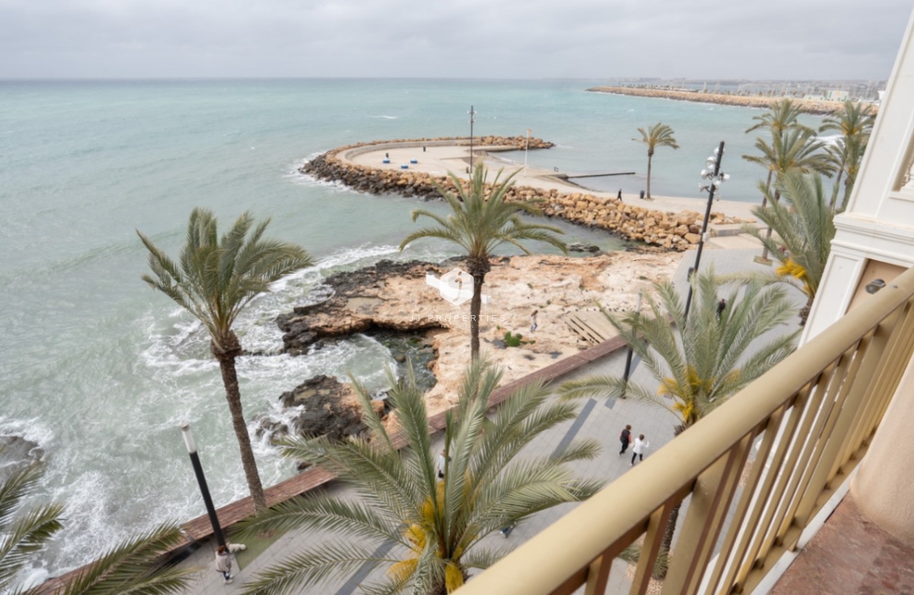 Z drugiej ręki - Mieszkanie w bloku -
Torrevieja - Costa Blanca