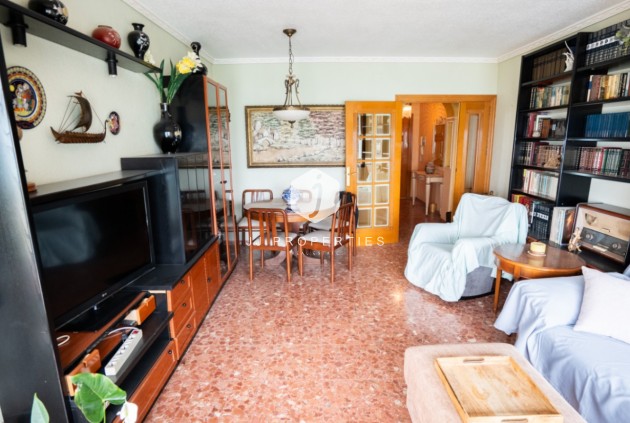 Z drugiej ręki - Mieszkanie w bloku -
Torrevieja - Costa Blanca