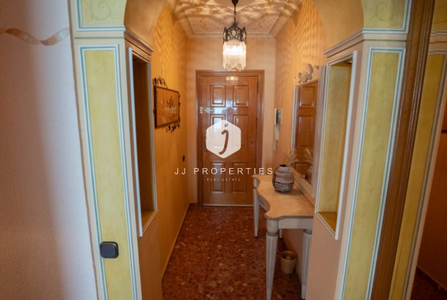 Z drugiej ręki - Mieszkanie w bloku -
Torrevieja - Costa Blanca