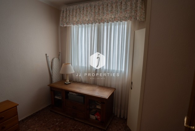 Z drugiej ręki - Mieszkanie w bloku -
Torrevieja - Costa Blanca