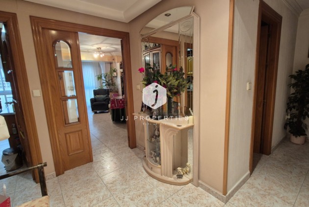 Resale - Apartment / flat -
Torrevieja - Costa Blanca
