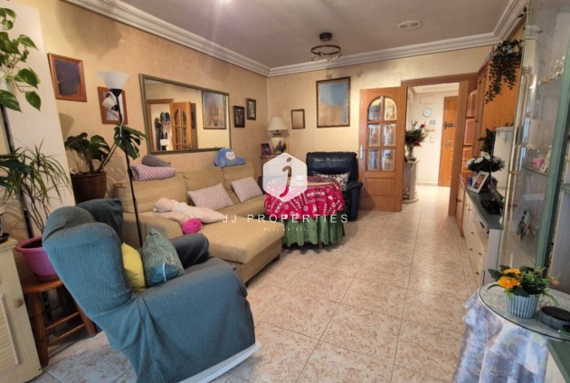 Resale - Apartment / flat -
Torrevieja - Costa Blanca