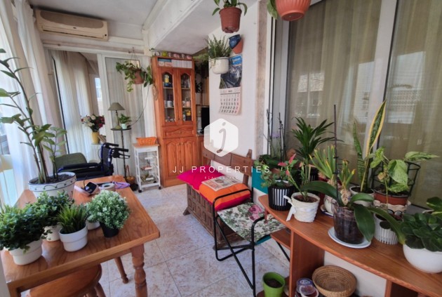 Resale - Apartment / flat -
Torrevieja - Costa Blanca