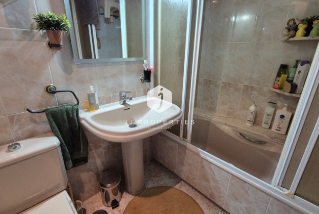 Resale - Apartment / flat -
Torrevieja - Costa Blanca