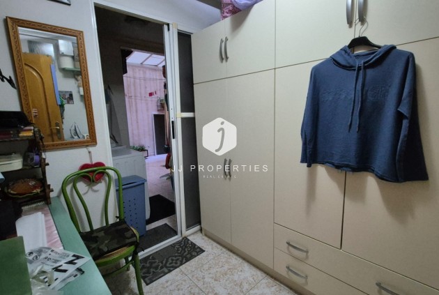 Resale - Apartment / flat -
Torrevieja - Costa Blanca