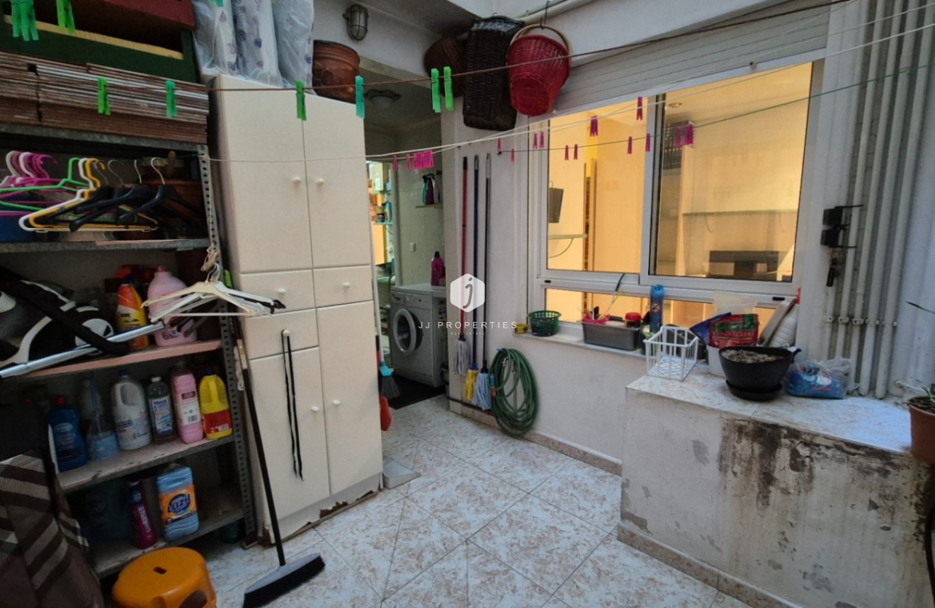 Resale - Apartment / flat -
Torrevieja - Costa Blanca