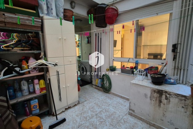 Resale - Apartment / flat -
Torrevieja - Costa Blanca