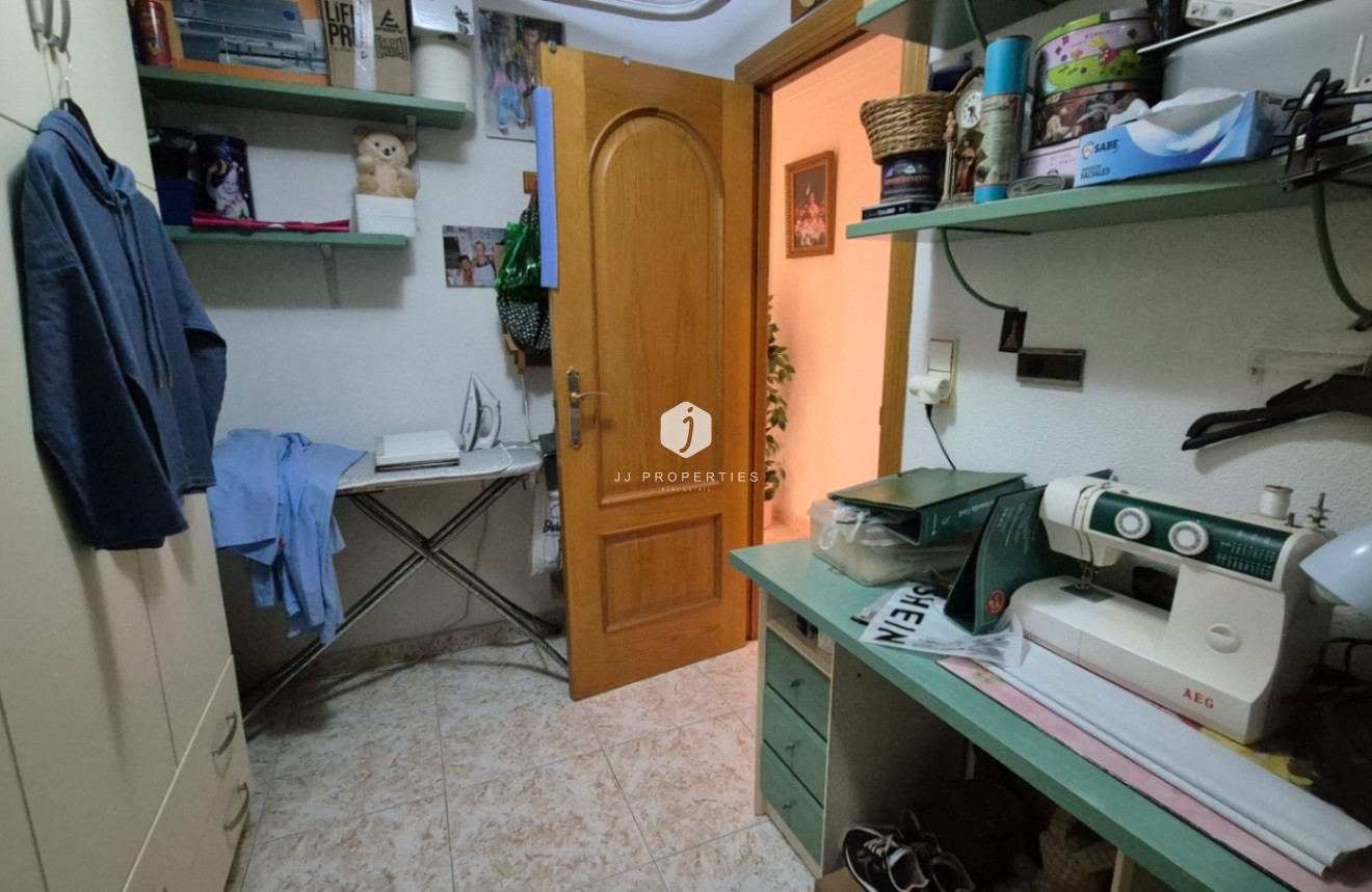 Resale - Apartment / flat -
Torrevieja - Costa Blanca