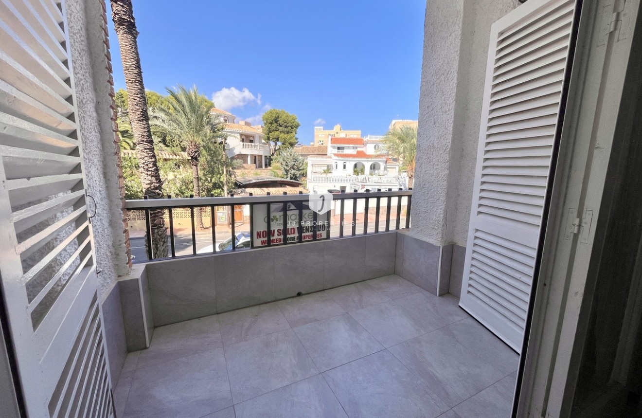 Segunda mano - Apartamento / piso -
La Zenia - Costa Blanca
