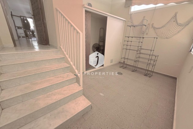 Resale - Apartment / flat -
Torrevieja - La Mata Pueblo