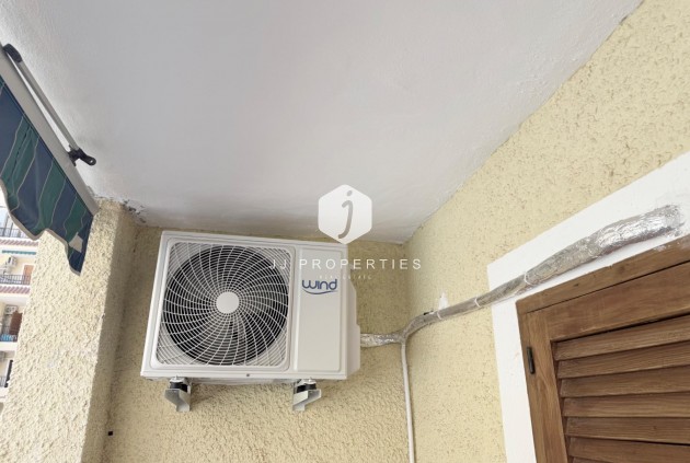 Resale - Apartment / flat -
Torrevieja - La Mata Pueblo