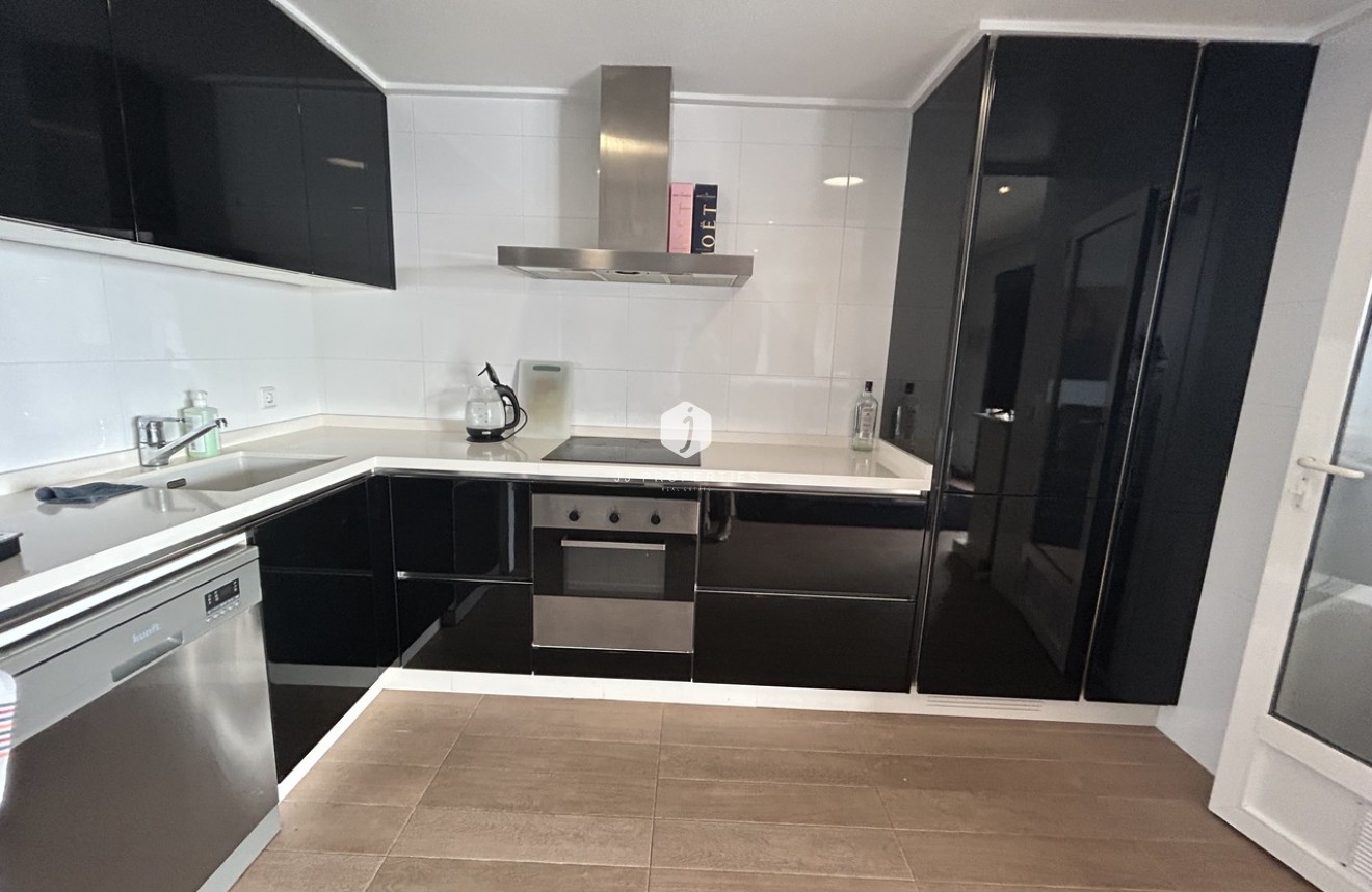 Resale - Apartment / flat -
Campoamor - Costa Blanca