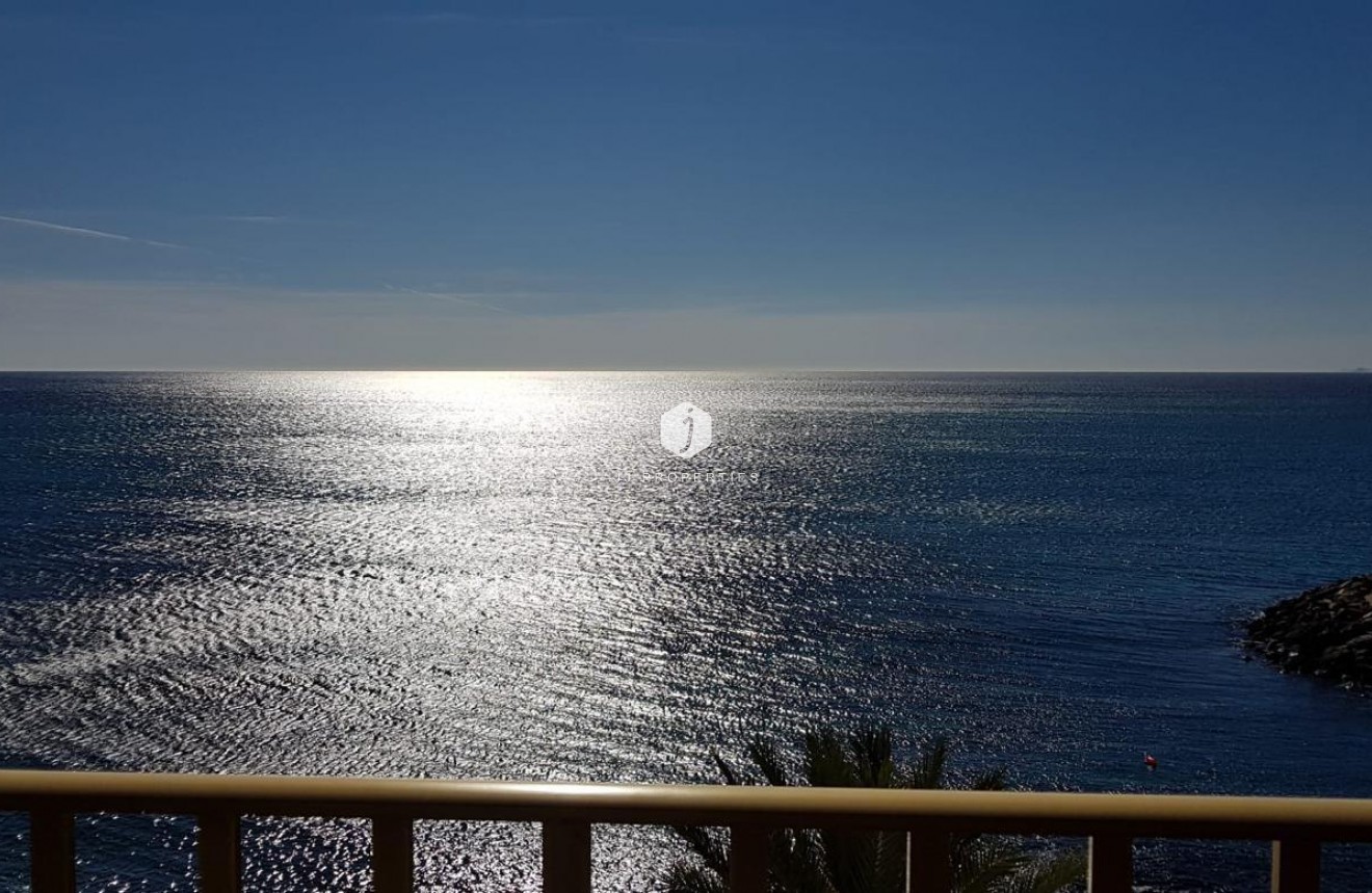 Z drugiej ręki - Mieszkanie w bloku -
Torrevieja - Las Piscinas Naturales