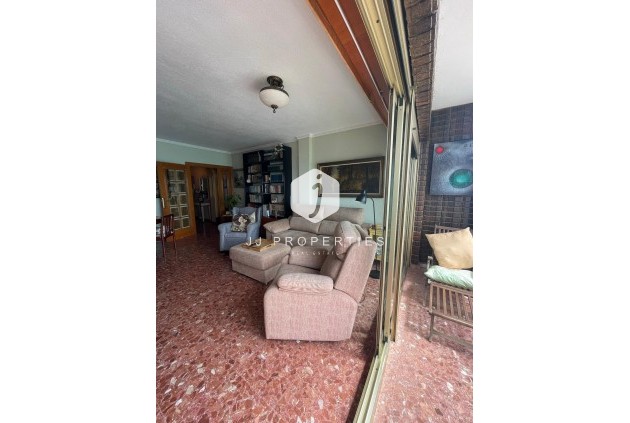 Z drugiej ręki - Mieszkanie w bloku -
Torrevieja - Las Piscinas Naturales