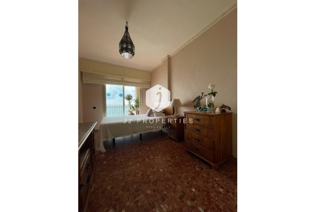 Z drugiej ręki - Mieszkanie w bloku -
Torrevieja - Las Piscinas Naturales