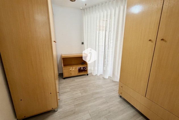 Resale - Apartment / flat -
Guardamar del Segura - Costa Blanca