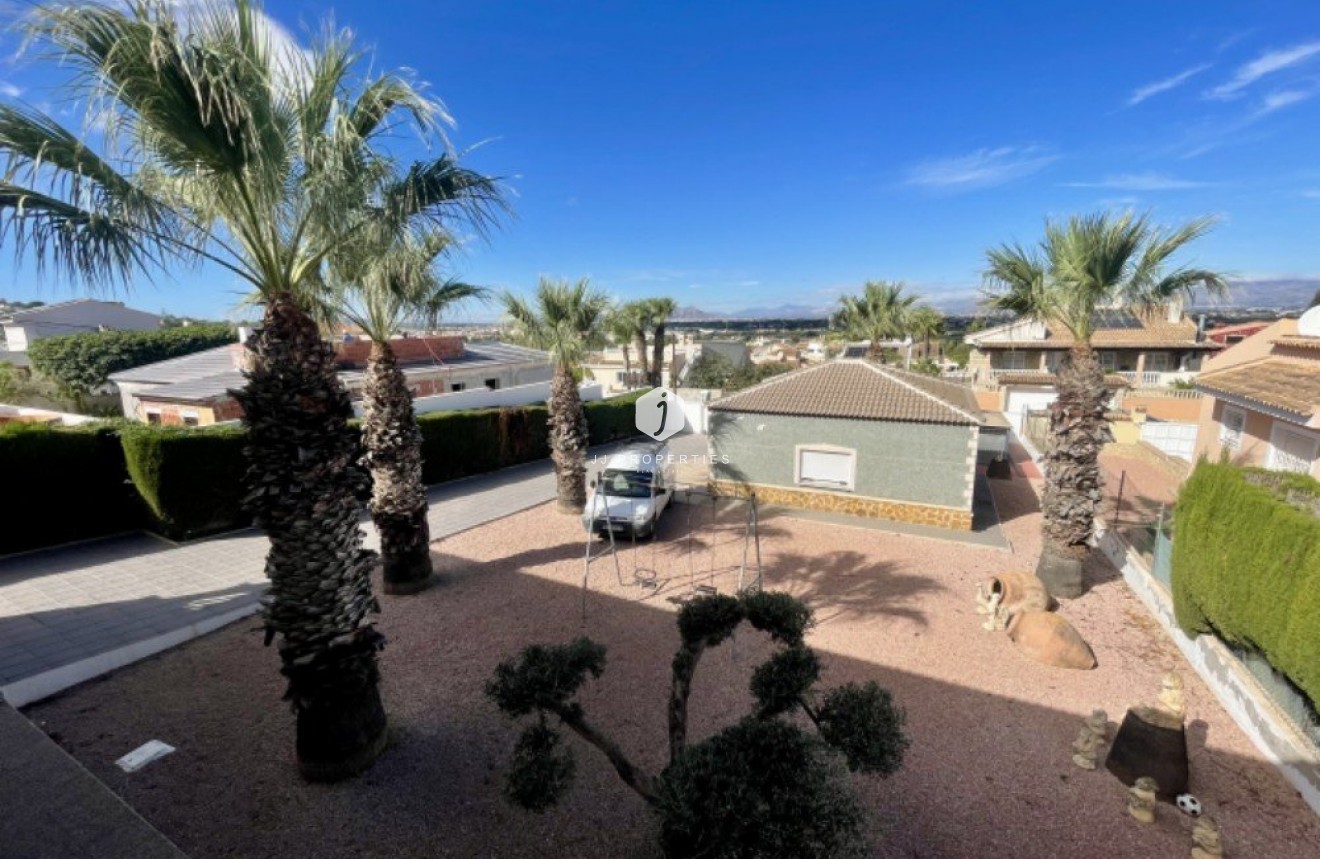 Z drugiej ręki - Villa -
Ciudad Quesada - Costa Blanca