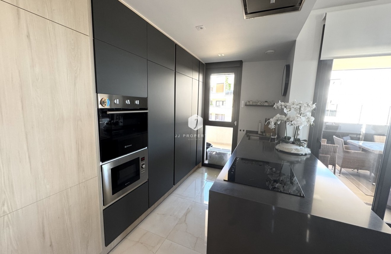 Segunda mano - Apartamento / piso -
Playa Flamenca - Costa Blanca