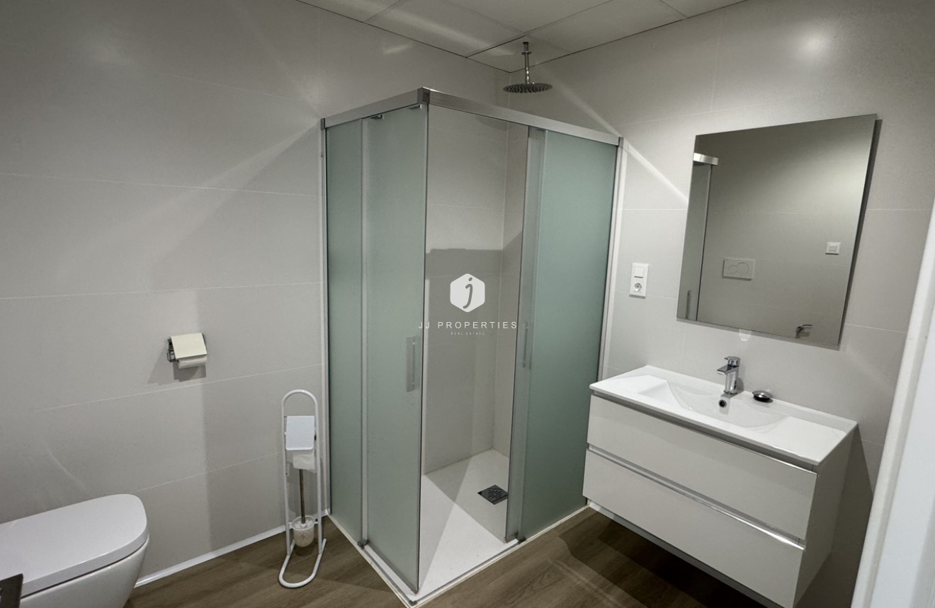 Segunda mano - Apartamento / piso -
Playa Flamenca - Costa Blanca