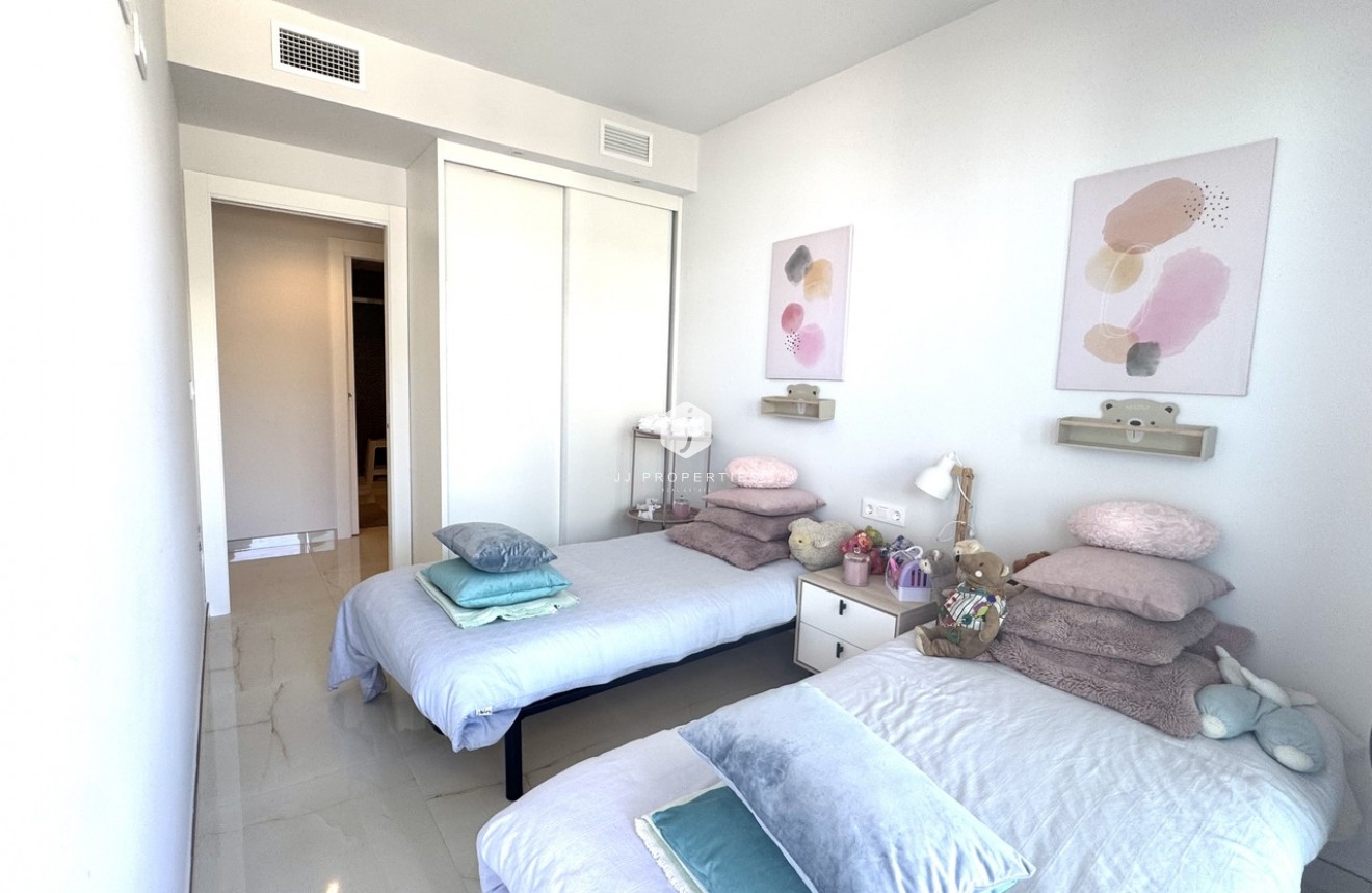 Segunda mano - Apartamento / piso -
Playa Flamenca - Costa Blanca