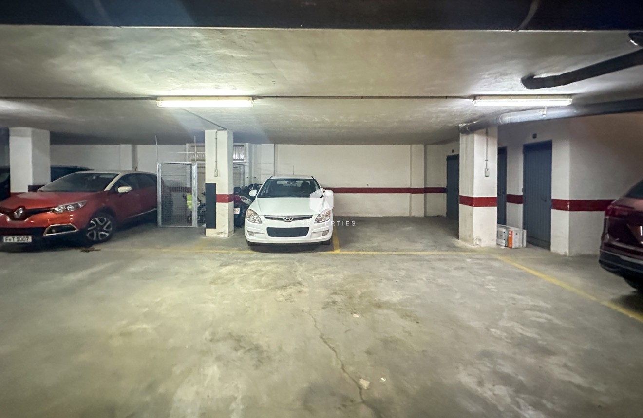 Z drugiej ręki - Mieszkanie w bloku -
Torrevieja - Costa Blanca