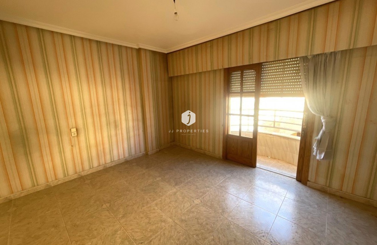Resale - Chalet -
Rojales - Inland