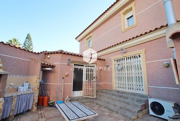 Resale - Villa -
Formentera del Segura - C- Cooperativa