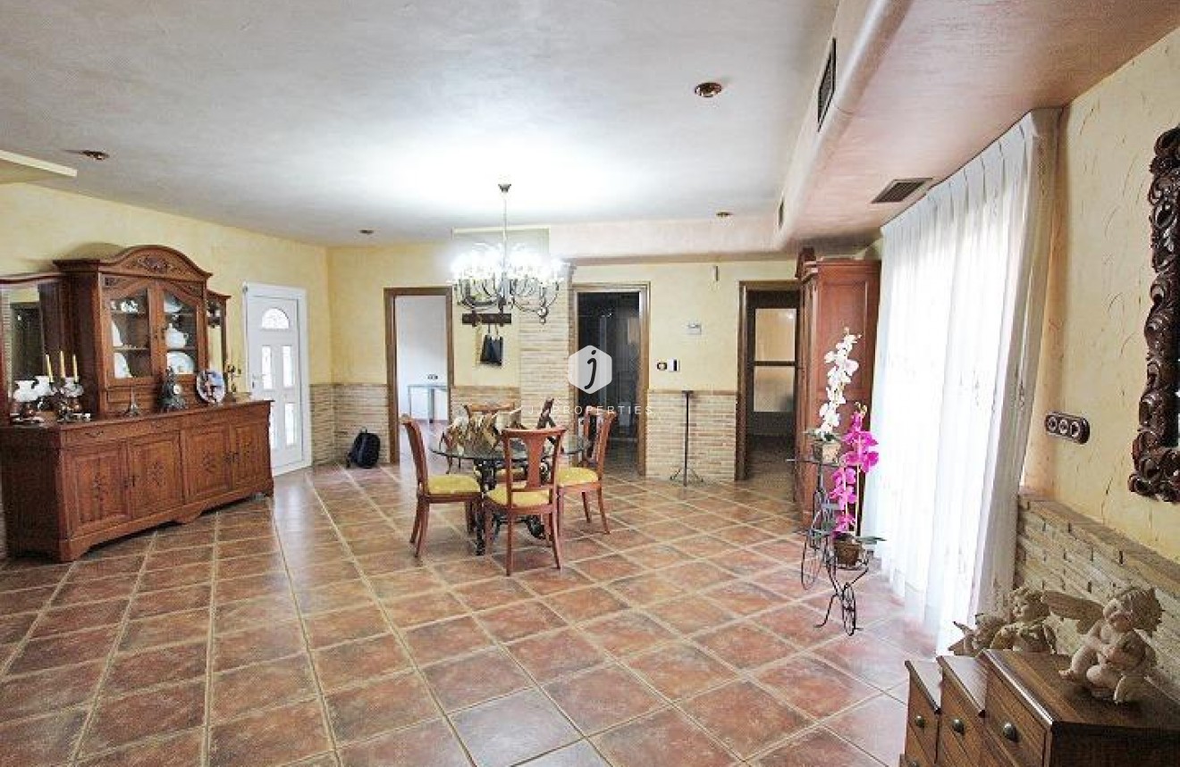 Resale - Villa -
Formentera del Segura - C- Cooperativa