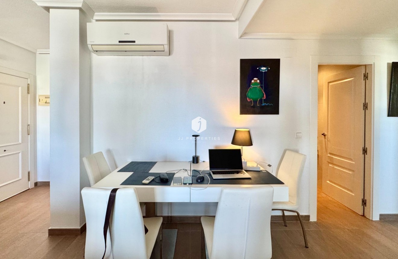 Z drugiej ręki - Mieszkanie w bloku -
Orihuela Costa - Villamartín-las Filipinas