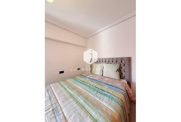 Resale - Penthouse -
Torrevieja - Playa del Cura