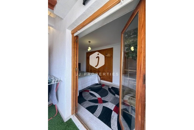 Resale - Penthouse -
Torrevieja - Playa del Cura