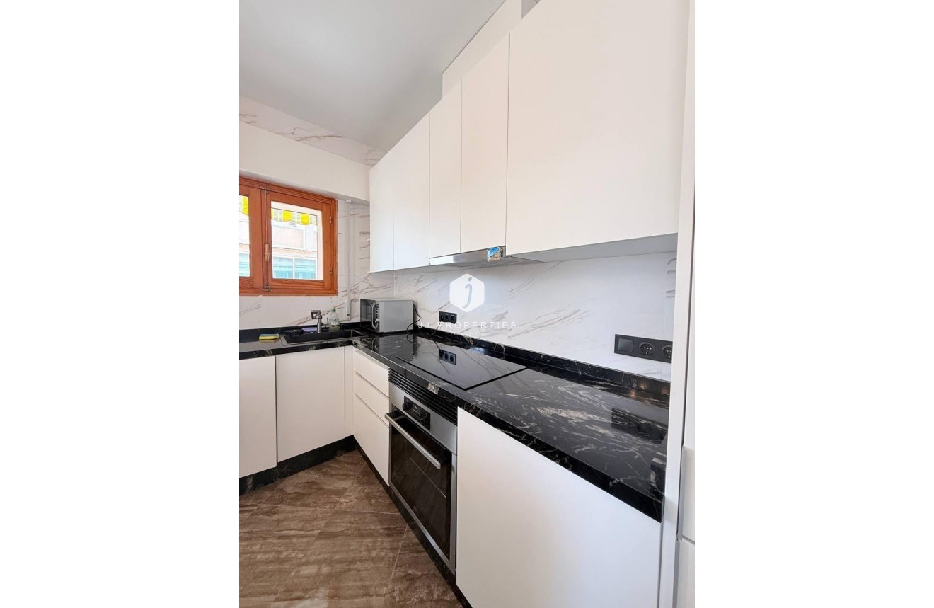 Resale - Penthouse -
Torrevieja - Playa del Cura