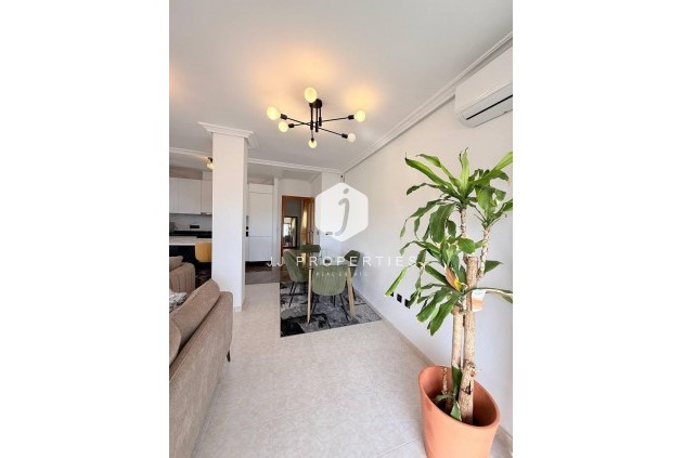 Resale - Penthouse -
Torrevieja - Playa del Cura