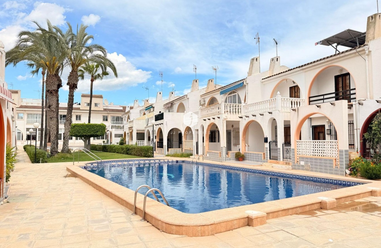 Segunda mano - Chalet -
Torrevieja - El chaparral