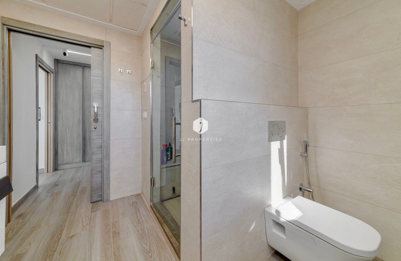 Aus zweiter Hand - Villa -
Torrevieja - Costa Blanca