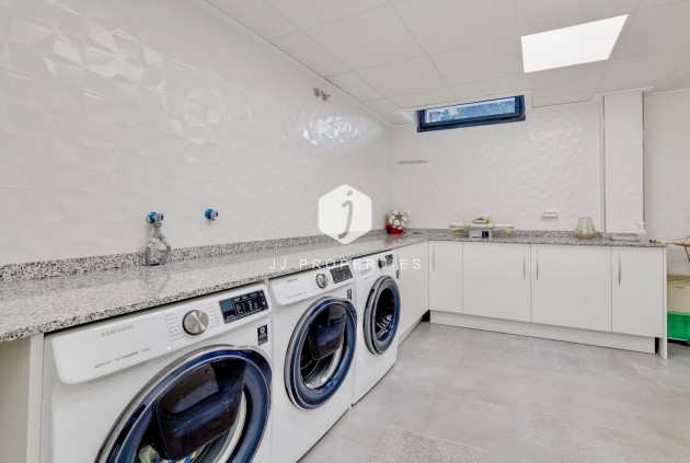 Aus zweiter Hand - Villa -
Torrevieja - Costa Blanca