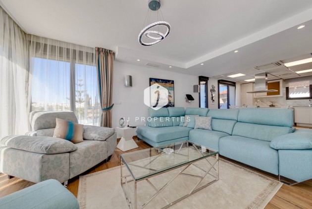 Aus zweiter Hand - Villa -
Torrevieja - Costa Blanca