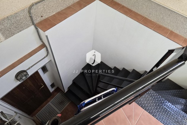 Z drugiej ręki - Villa -
Orihuela Costa - Playa Flamenca